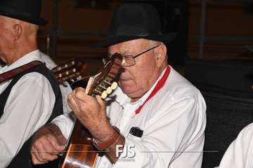 La Garita marca el inicio de sus fiestas con el izado de la bandera canaria, el pregón y el reconocimiento a Pedro Monzón Pulido/Francisco Javier Santana.